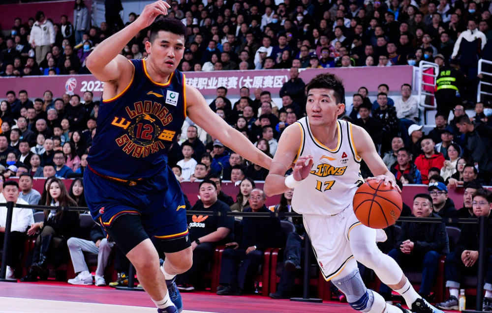 关于CBA常规赛集结日走向成谜，托特纳姆迎来里程碑，信心回归，更衣室氛围转暖的信息