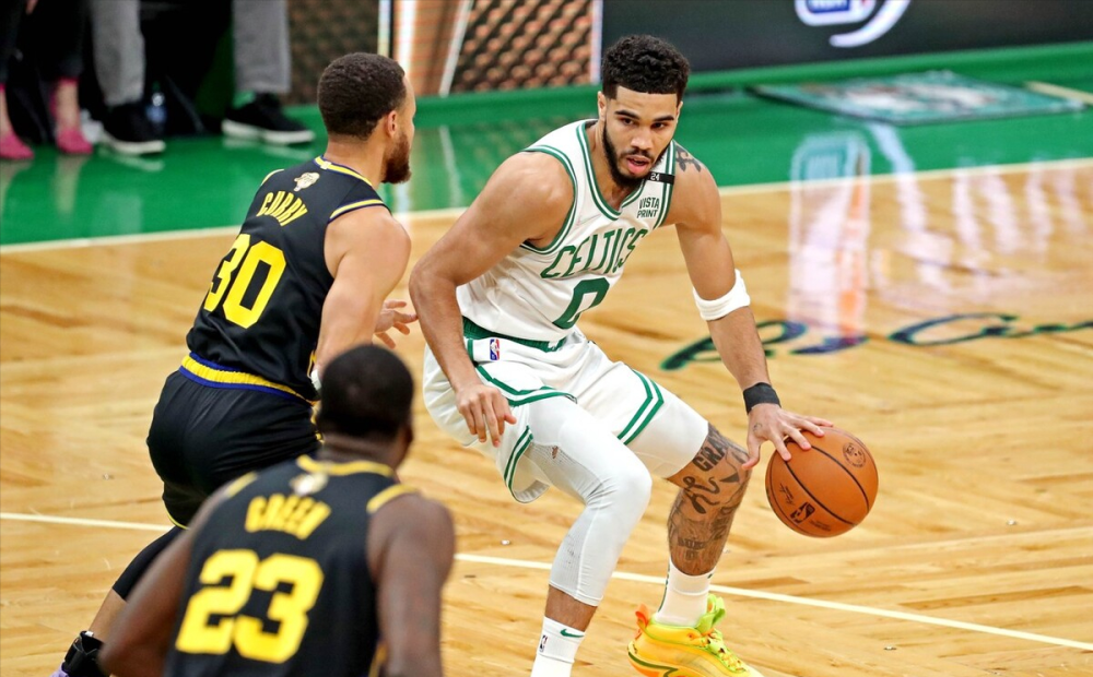 刚刚!金州勇士强势反弹备战欧篮联塔图姆在尤文图斯比赛中惊艳表现,窗口期洛杉矶湖人调整名单以备法国杯 刚刚!金州勇士强势反弹备战欧篮联塔图姆在尤文图斯比赛中惊艳表现,窗口期洛杉矶湖人调整名单以备法国杯